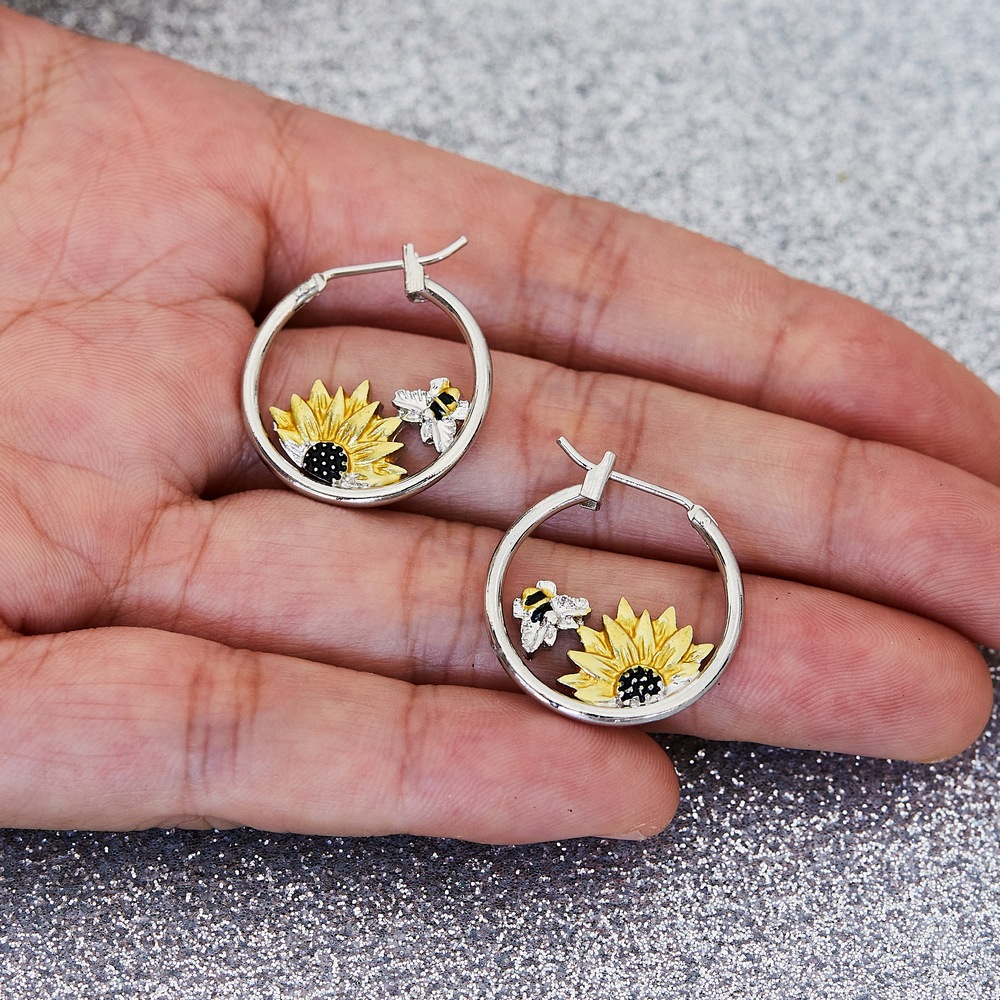 1 Pair Quantity Outdoor, Shopping Occasion 1 Pair Retro Sunflower Alloy Hoop Earrings