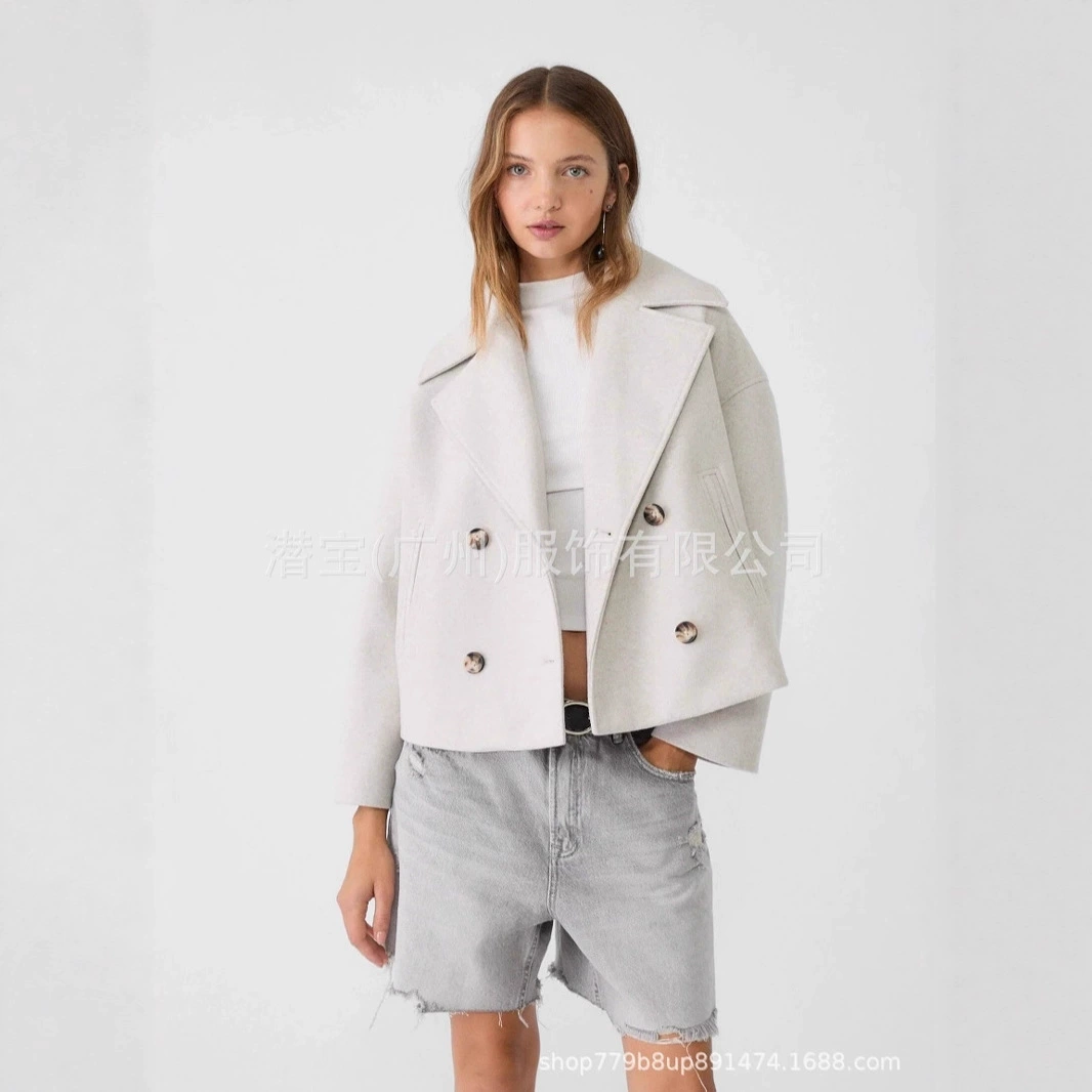 2025 новая трансграничная внешнеторговая европейская и американская женская одежда готовая шерстяная короткая утолщенная куртка с большим лацканом и длинными рукавами