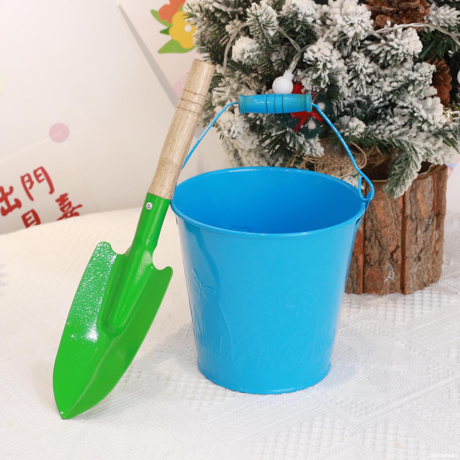 Children's beach toy