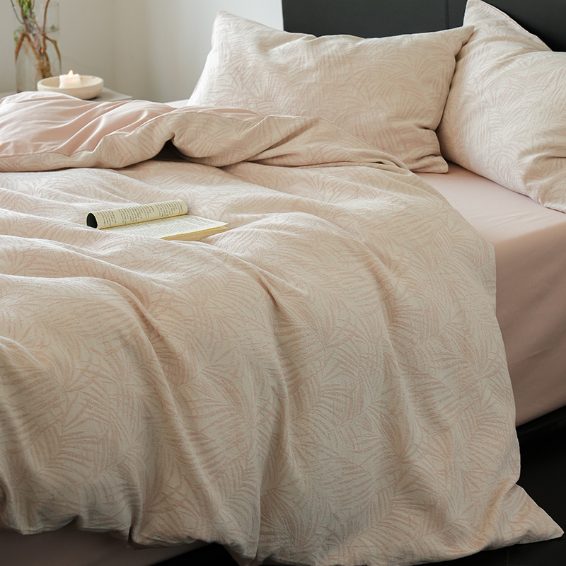 Cama de algodón de tres capas de hilo de cuatro piezas de lujo ligero de alta gama, cama de algodón simple, ropa de cama, colcha de cama de tres piezas