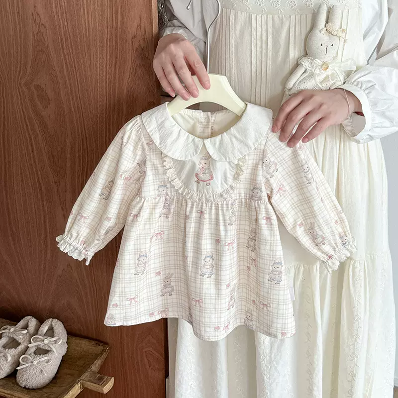 女宝连衣裙秋季新款卡通公主裙薄款婴幼儿长袖娃娃领裙子服装 a类