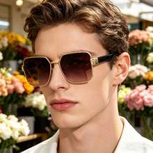 �¿�W���r�з���̫��R�Б����{����ī�R�п羳���lshades