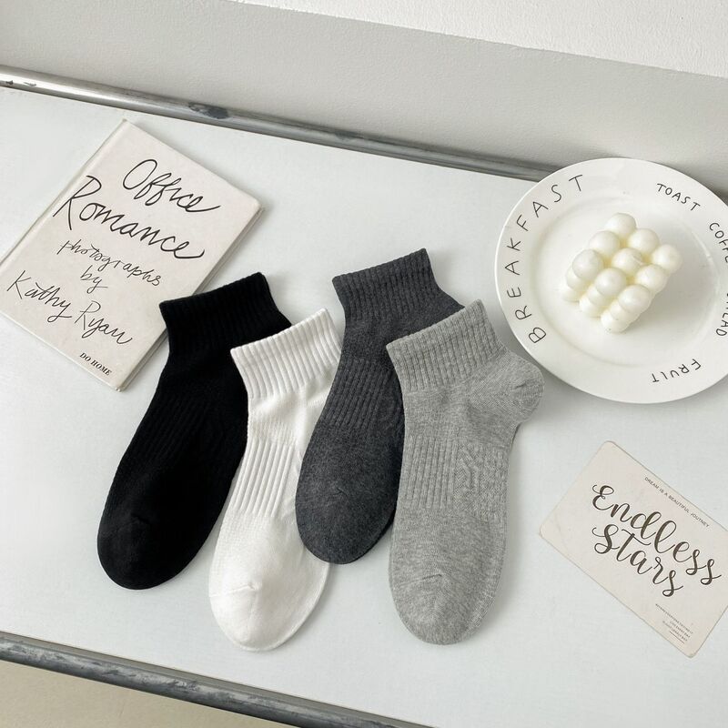 Spring and Summer New Men's Short Socks Men's Thin Pure Color Net Edition Mesh Breathable Thread Socks Short Socks Sports Cotton Spring and Summer New Men's Short Socks Men's Thin Pure Color Net Edition Mesh Breathable Thread Socks Short Socks Sports Cotton