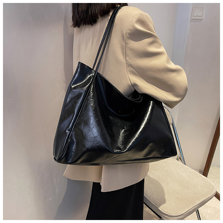2023新款KOREA包包女新款Handbag复古设计百搭单肩休闲托特大包