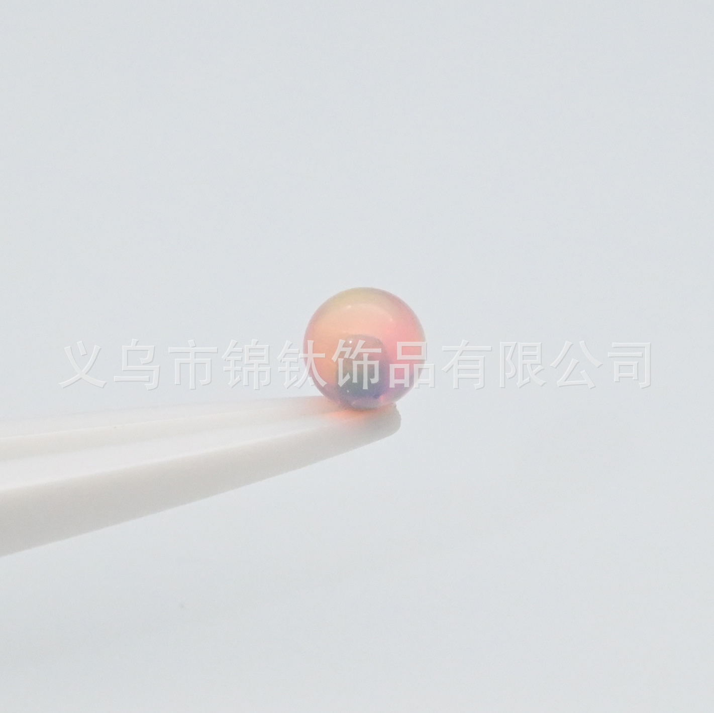 F136チタン合金キャンディー色粘歯星雲澳宝円珠耳釘唇釘舌釘代替頭穿刺アクセサリー