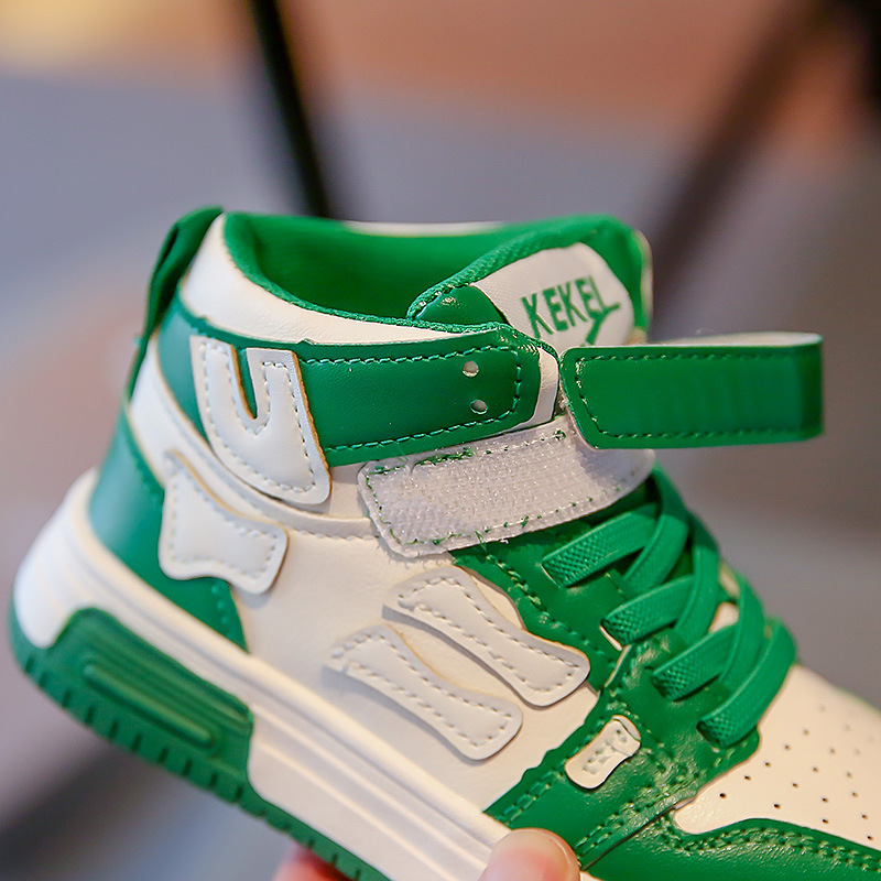 Barn högtopp sportsko Trend 2023 Höst Ny Student Läder Panel Sh för pojkar och flickor Halkfri Casual_voghion.com