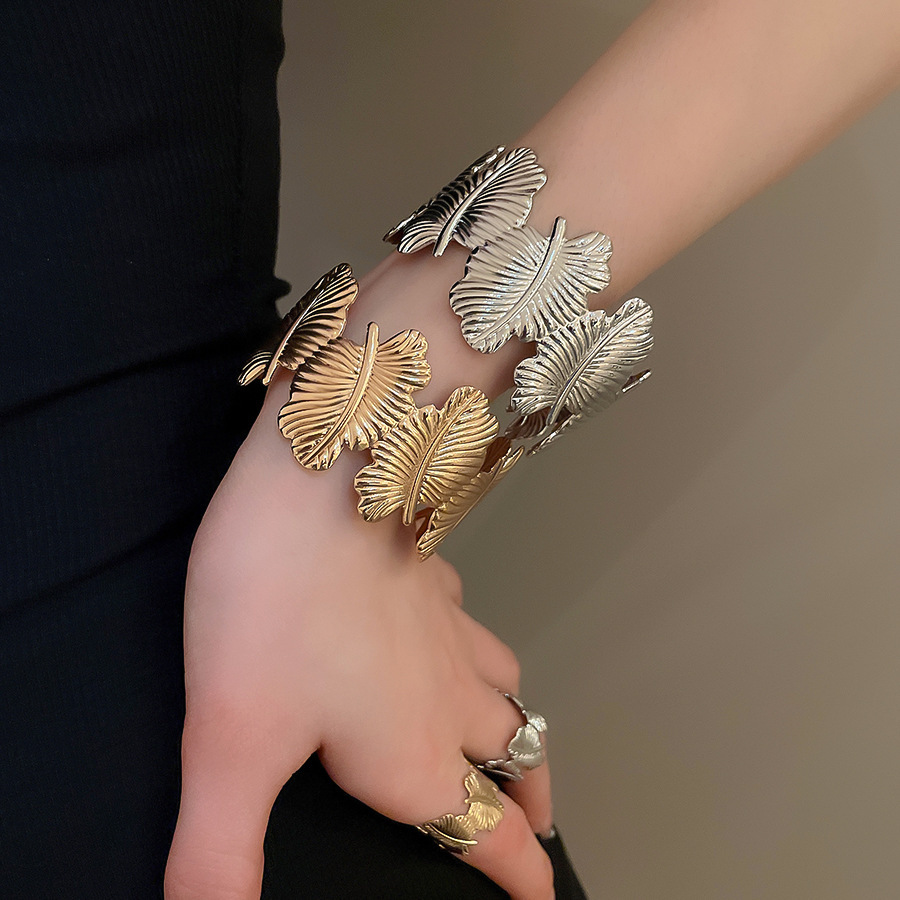 Exaggerated Geometric Metal Bracelet Circular Link Fashion Style_voghion.com