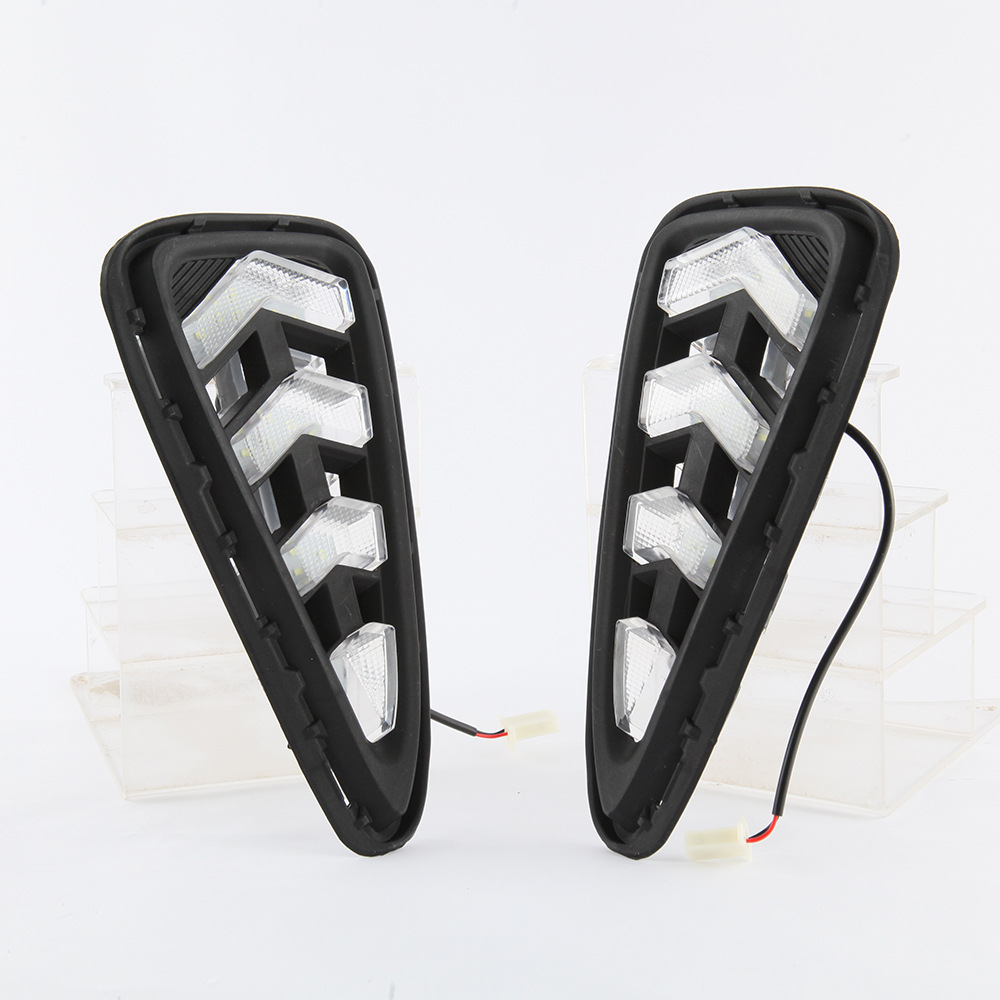 Adecuado para Toyota Camry parachoques trasero luz 18 Camry luz de advertencia luz de freno modificada actualización LED luz trasera