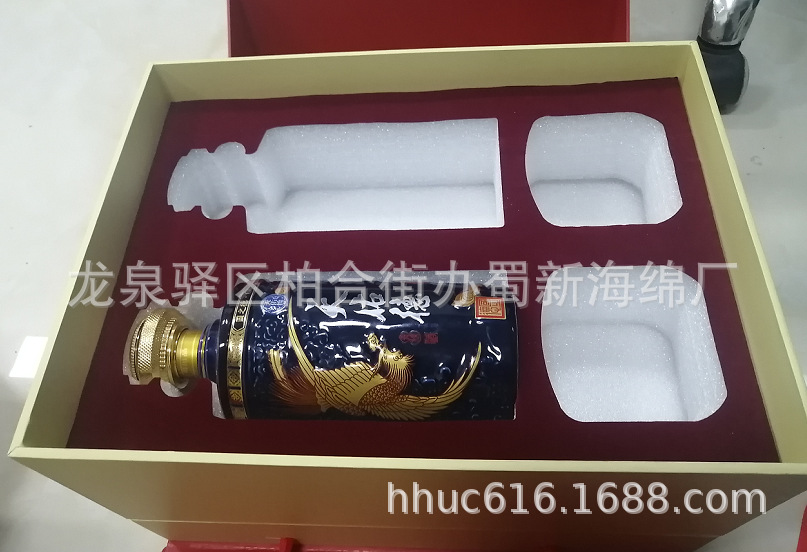 供应酒瓶快递防护包装泡沫/酒瓶抗压防撞包装泡棉/防摔包装海绵