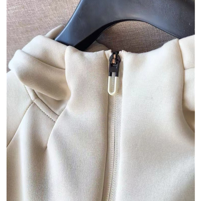 Giacca leggera donna con zip e cappuccio sportiva calda_voghion.com