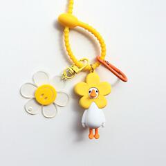 高品質の個性的なファッションの人のアクセサリはカップルの漫画のシリコンのキーをプレゼントします。