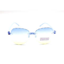 儿童连体片硅胶脚丝硅胶鼻垫太阳镜儿童特色便宜太阳镜儿童镜
