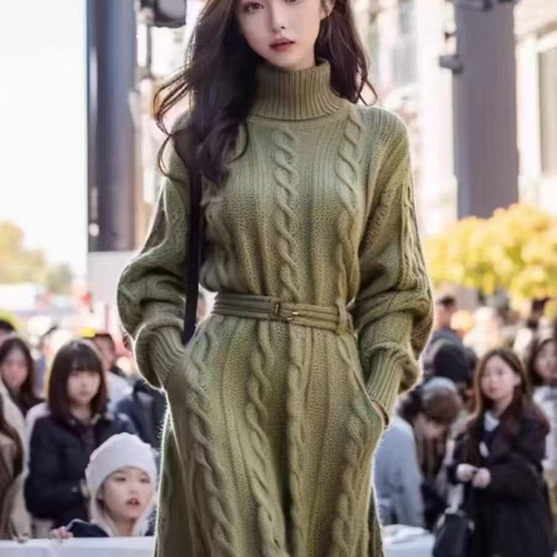 气质名媛超好看高领绞花针织连衣裙女轻奢高级感毛衣打底长裙冬季|undefined