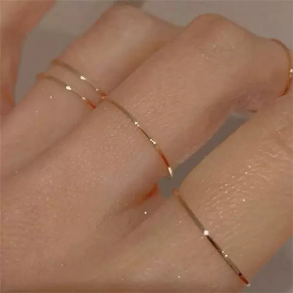 Shake the sound of small red book hot thin 0.5MM aperture plain ring 18k niche Joker high sense simple couple ring