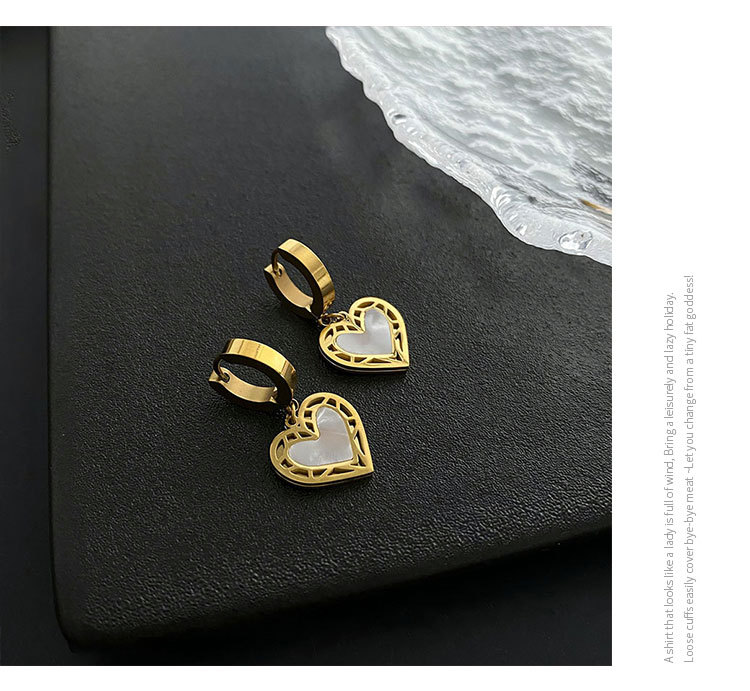 Fashion Heart Shape Titanium Steel Plating Shell Dangling Earrings 1 Pair