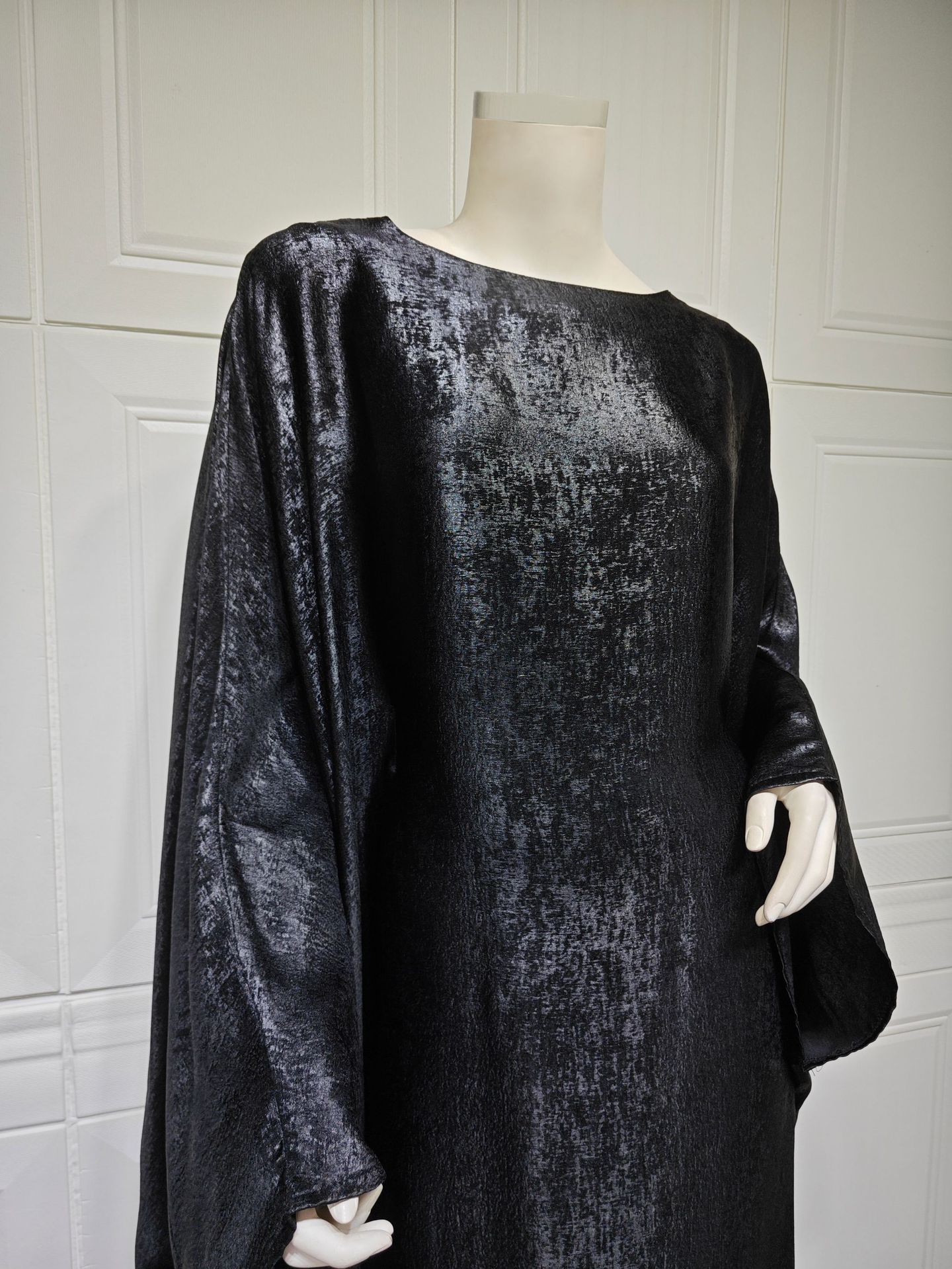 Damenbekleidung moderne muslimische Mode silbernes heißes weiches Abaya-Kleid_voghion.com