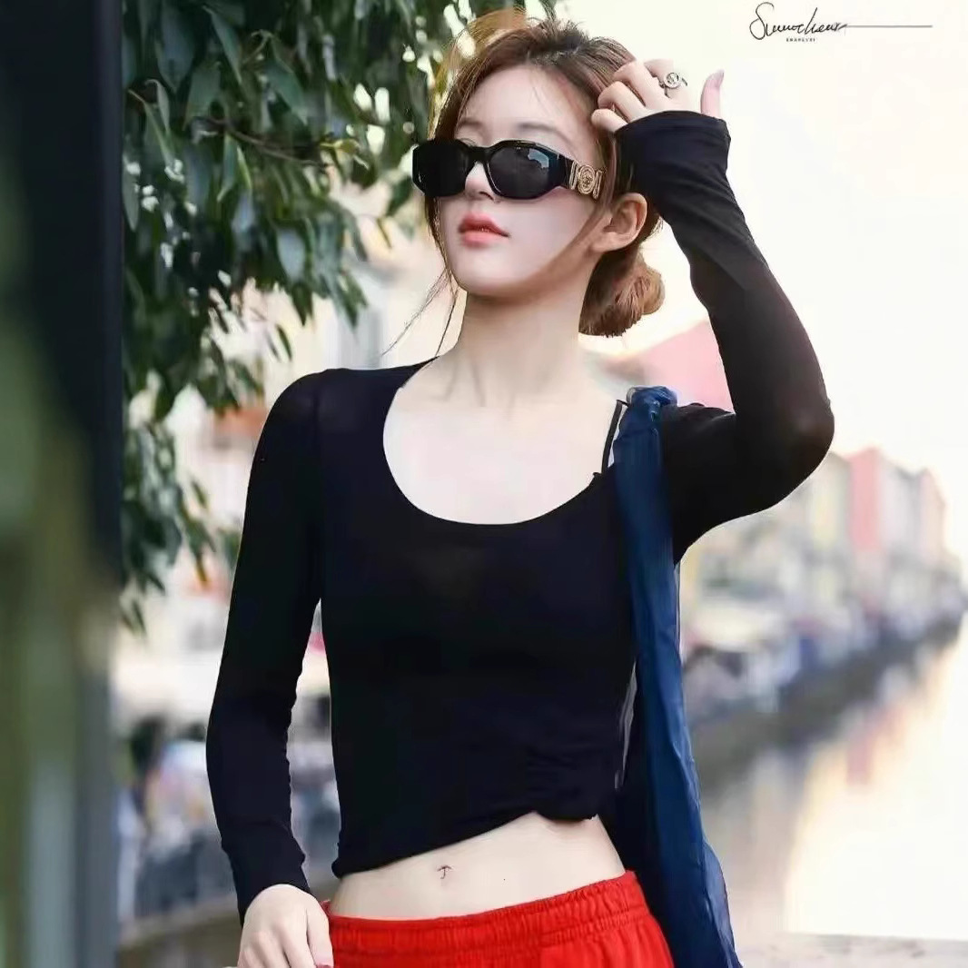 BM 바람 자오 루시 같은 스타일 블랙 U-넥 긴 소매 티셔츠 슬림 핏 보토밍 셔츠 내부 탑 레드 캐주얼 바지 바지 바지