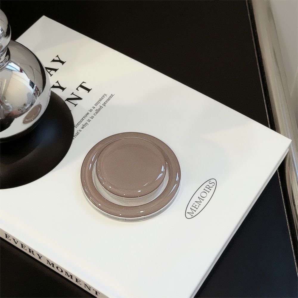 Brown magnetic stand (strong magnetic) comes with magnetic ring