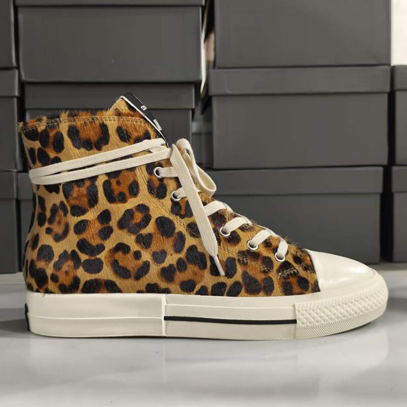 New 26 Cross-Border Ro Double-Line Converse Leopard Print Short Horsehair Couple Style Men's Short Boots Women's Shoes Student Versatile Lace-Up Sneakers New 26 Cross-Border Ro Double-Line Converse Leopard Print Short Horsehair Couple Style Men's Short Boots Women's Shoes Student Versatile Lace-Up Sneakers