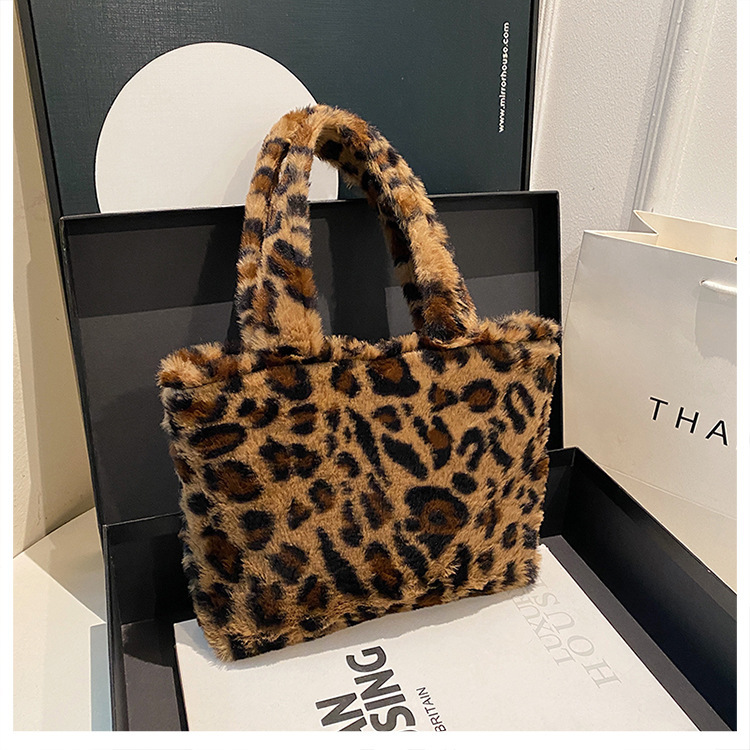 Leopard without pendant