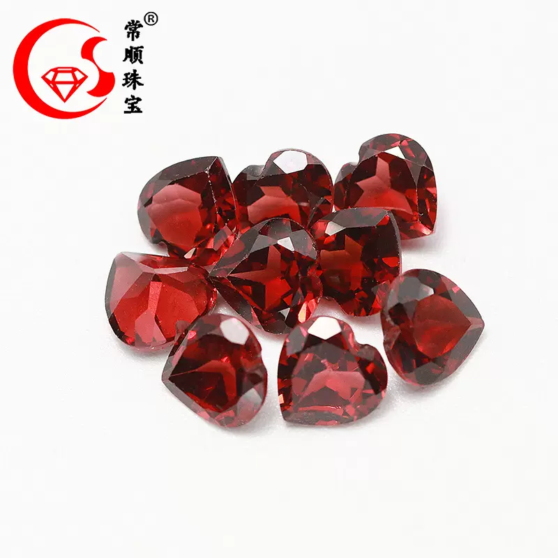 天然莫桑比克石榴石心形戒面爱心形裸石K金戒指项链镶嵌厂家批发
