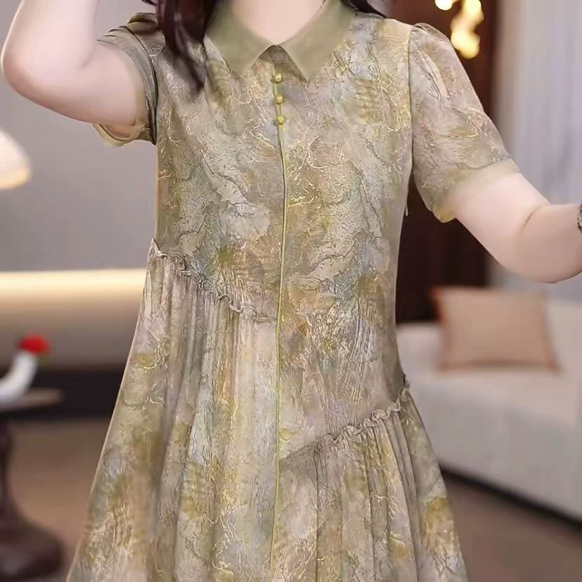 Летнее платье для мамы, новый китайский стиль, принт пейзажной живописи в национальном стиле, улучшенное платье Cheongsam, новый стиль для женщин среднего возраста.