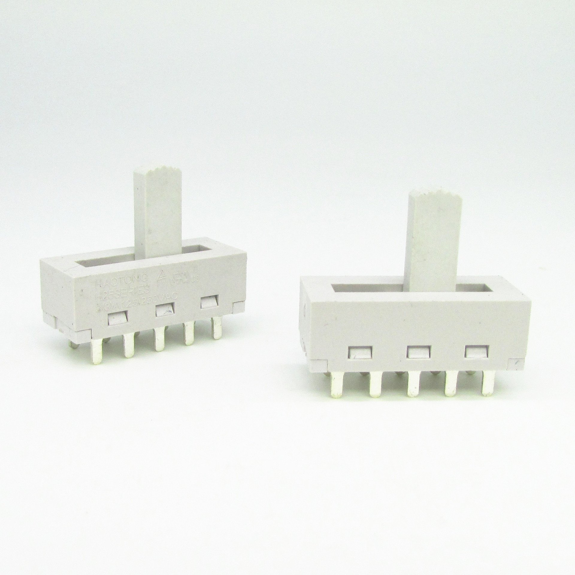 HAOSWITCHƼHT240-H25-0324PC4λ10Ųʽ͸µԴ뿪