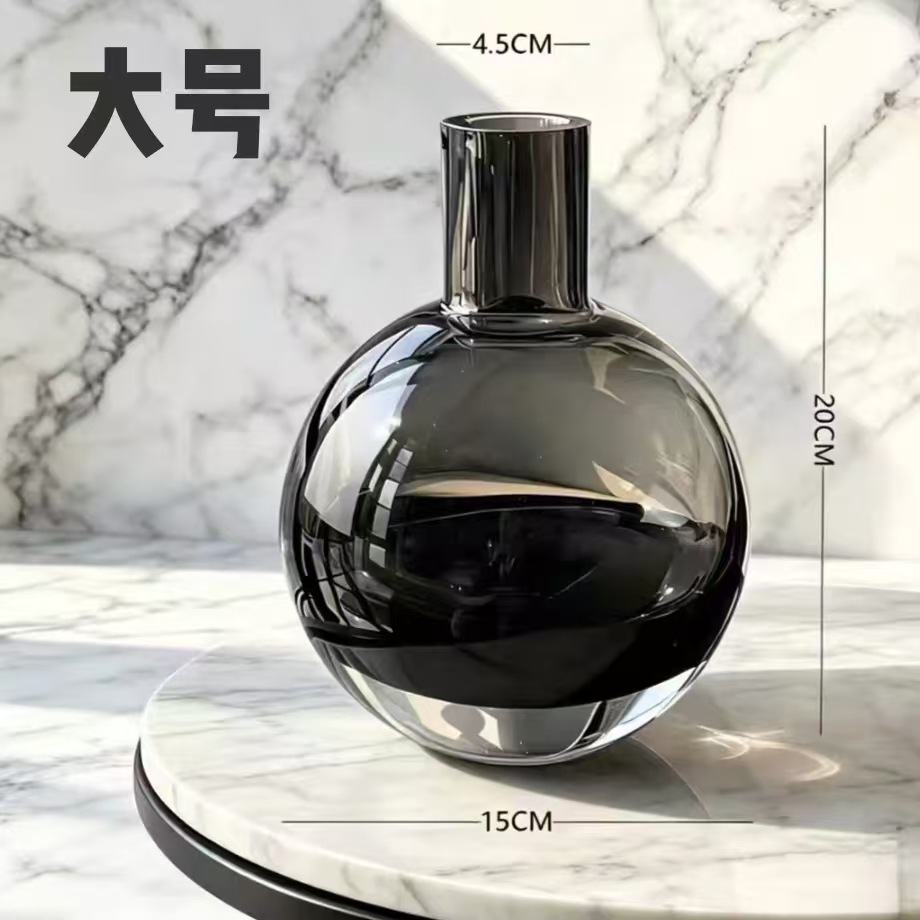 대형 수류탄 회색