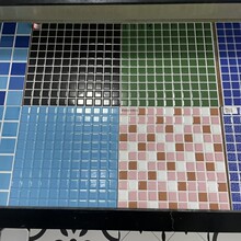 蓝白格子抛晶砖300X300泳池养鱼池瓷砖 仿马赛克纯色堆釉亮面地砖