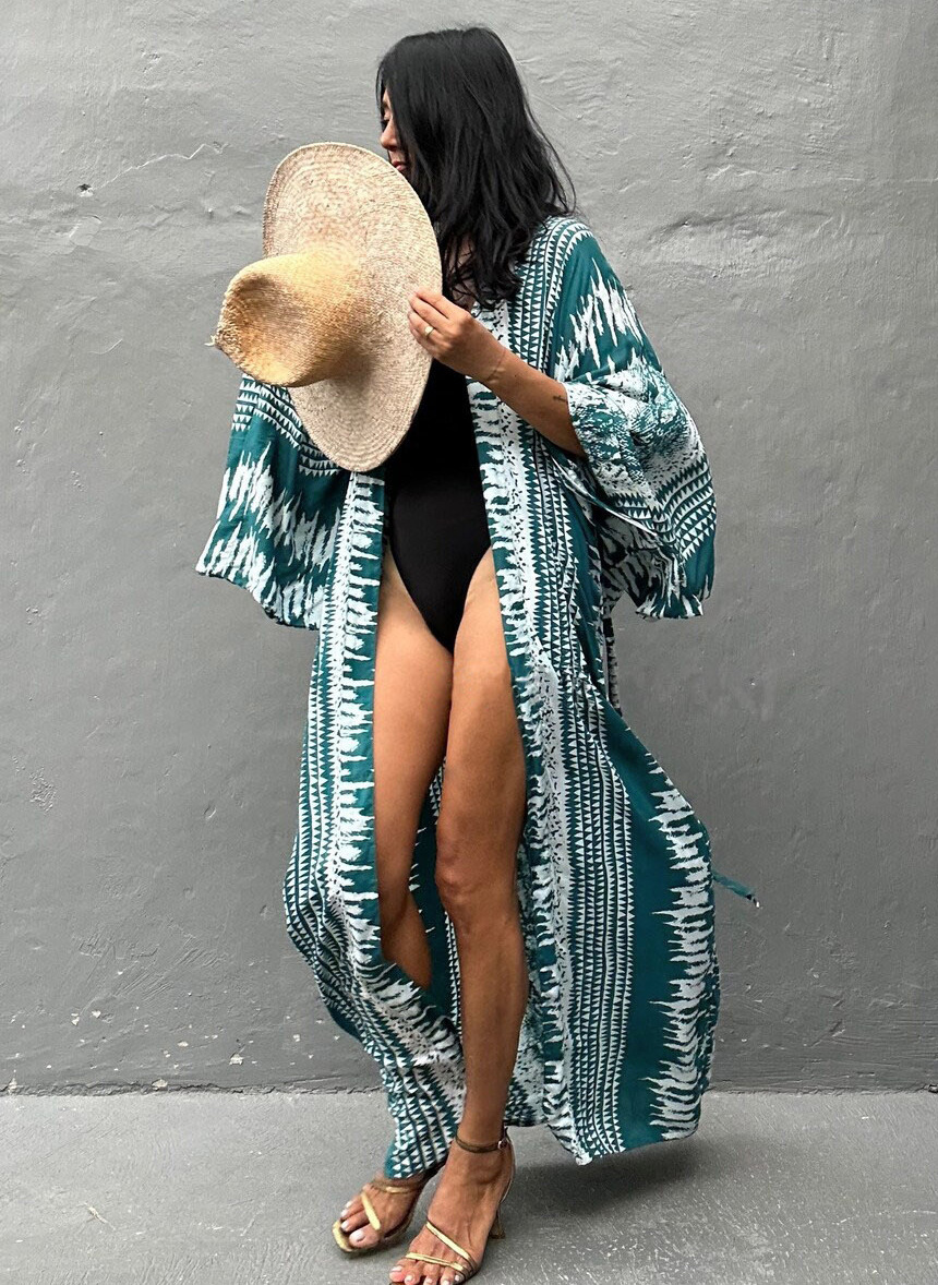 European And American Rayon Water Print Beach Cover up Sexy Loose Cardigan Swimsuit Bikini for Women_ecoleips.com