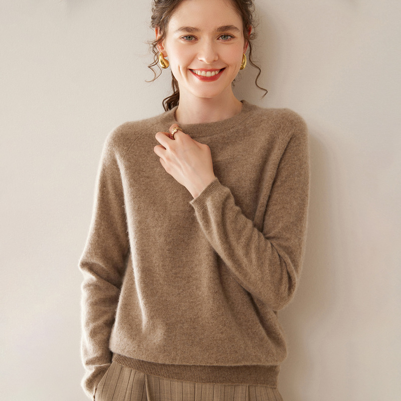 Autumn and Winter New Soft Waxy Round Neck Cashmere Knitwear Women's Casual Versatile Loose Pullover Knitwear Knitwear Elegant Top