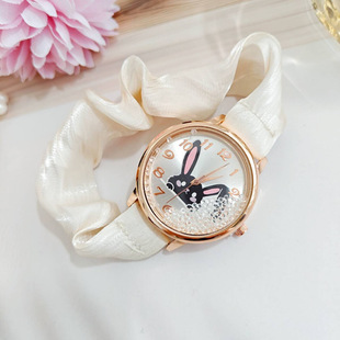 �羳�¿�С���r��Ůʿ�z���ֱ�ˮ���ɳ���ֵŮ�W���ֱ����Q���l