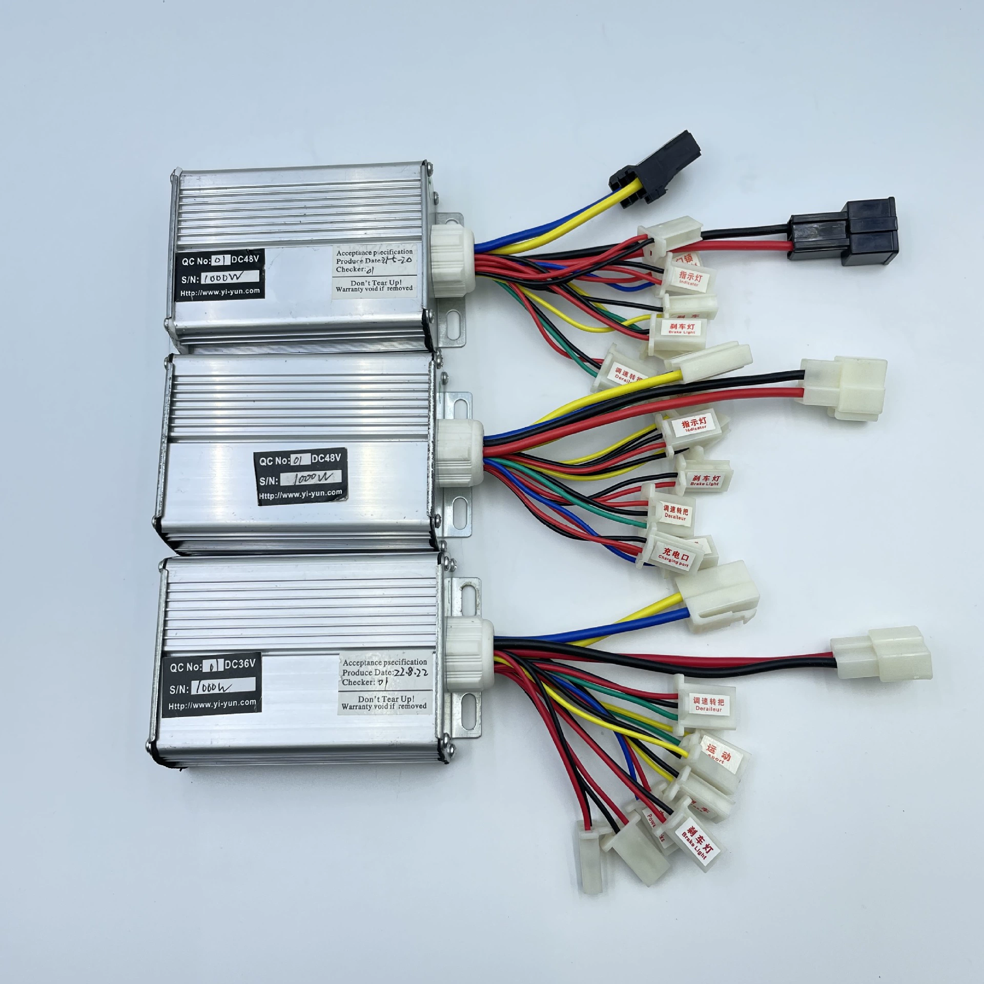 Оптовая продажа мощный крыло с щеткой контроллер 48V1000W анти-летающий автомобиль электромобиль трехколесный моторный аксессуар