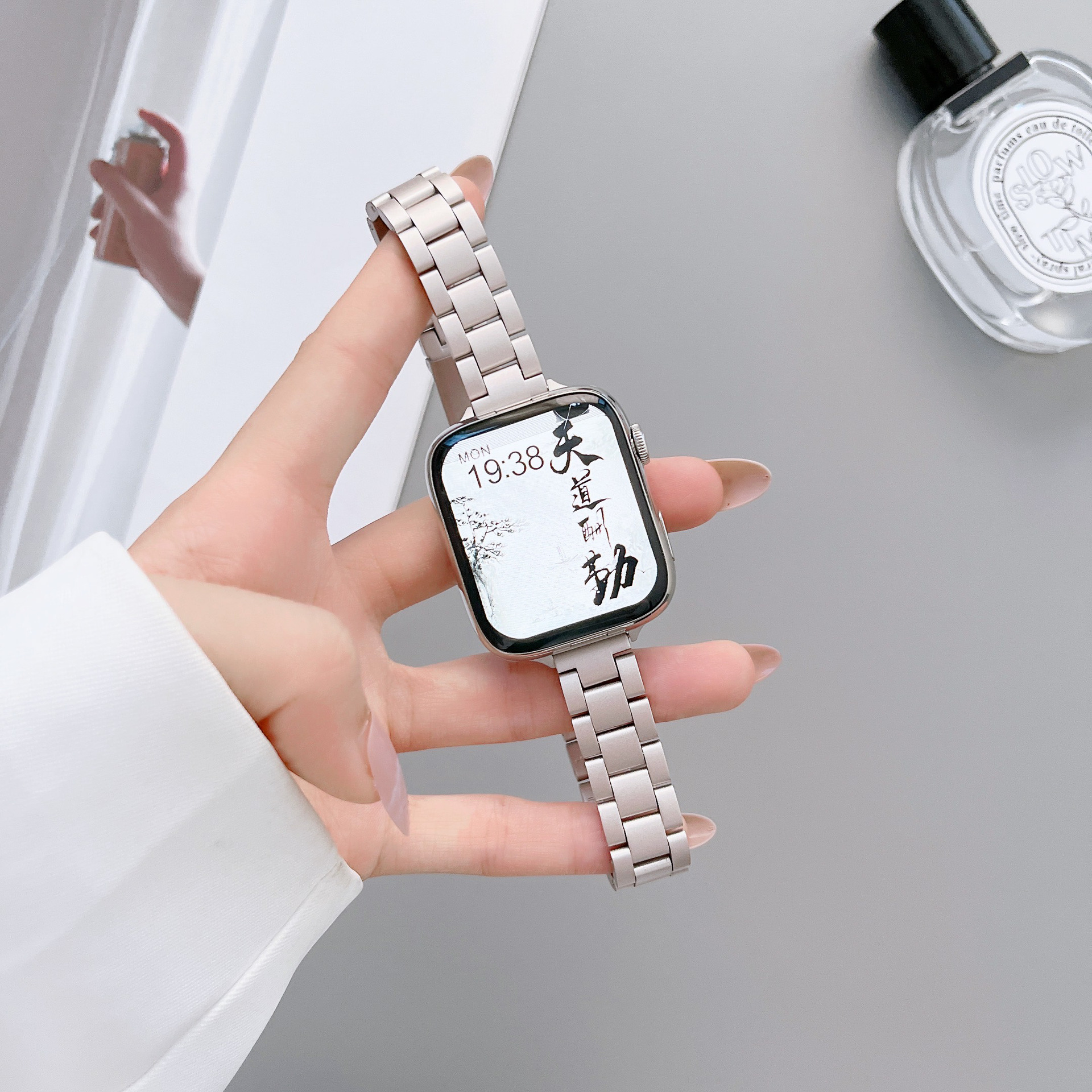 G1☆Apple Watchステンレスバンド 保護カバー ベルトケース G1☆Apple Watchステンレスバンド 保護カバー ベルトケース