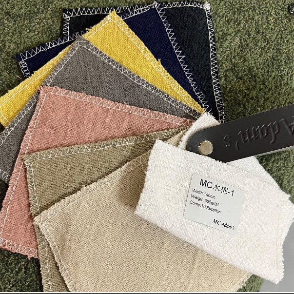 Sofá de tela estilo crema, sofá simple de algodón y lino para sala de estar, sofá nórdico para el hogar, sofá de nube con bloque de tofu, muebles de Foshan