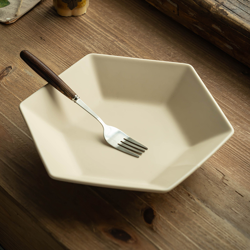 Plato creativo característico de color sólido hexagonal plato de ensalada de frutas de cerámica platos de platos caseros platos de pasta de comida occidental