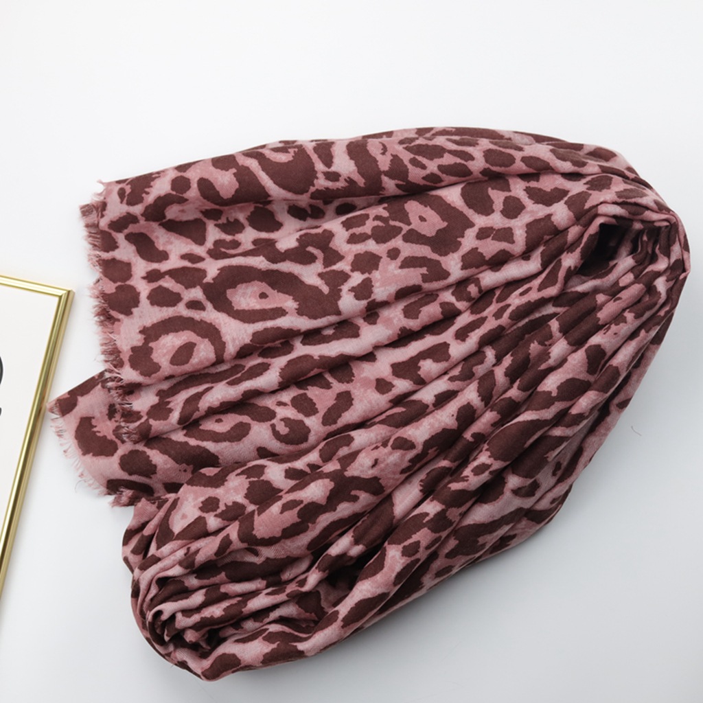 Factory sold full version leopard print silk with herringbone pattern, good hand feel, women's long scarf, spring and_voghion.com