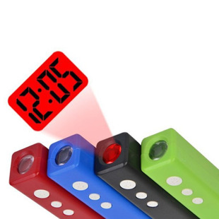 �¿��耳׿�ͶӰ����R LED�����R�����yʽ���ͲͶӰ�r�R