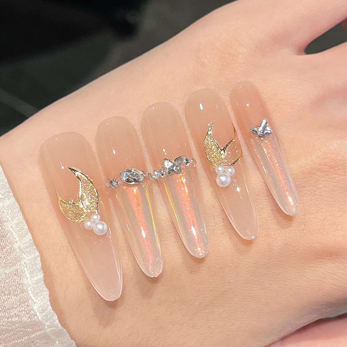 Manual puro nuevo oro sirena parche de uñas mano mano de trabajo de uñas de perro largo desgaste de uñas productos terminados