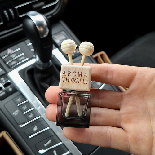 Air outlet perfume empty bottle colorful car aromatherapy glass bottle car perfume clip cute creative car decoration