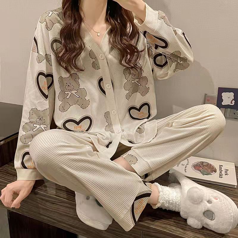 睡衣女春秋牛奶丝长袖2022新款柔软舒适时尚可爱高级感家居服套装