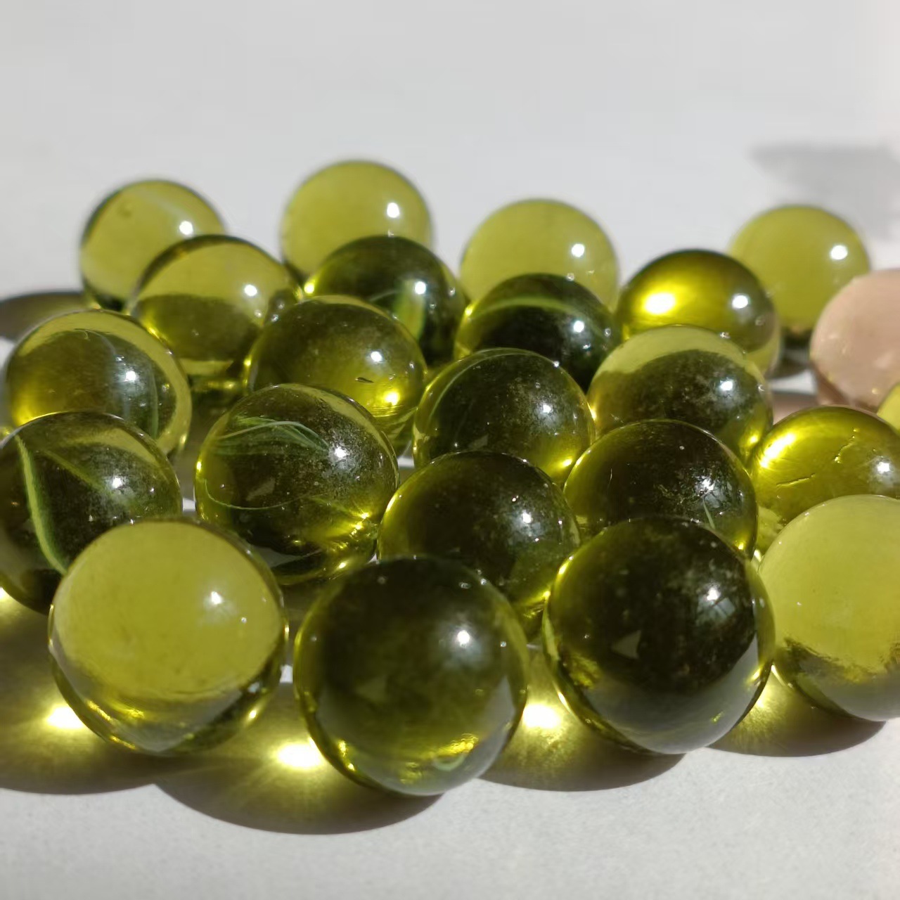 厂家现货批发玻璃珠弹珠填充弹珠实验鱼缸装饰陶瓷怀旧玻璃珠