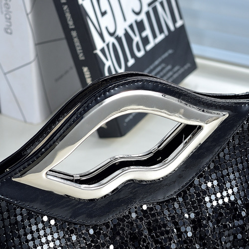 Supply of aluminum sheet fashion handbags, banquet bags, women's bags, cheongsam bags, dress bags, fashion bags, temperament women's bags