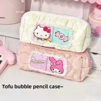 Плюшевый пенал (Hello Kitty) большой емкости пушистый дизайн, цветочный кант, школьные принадлежности