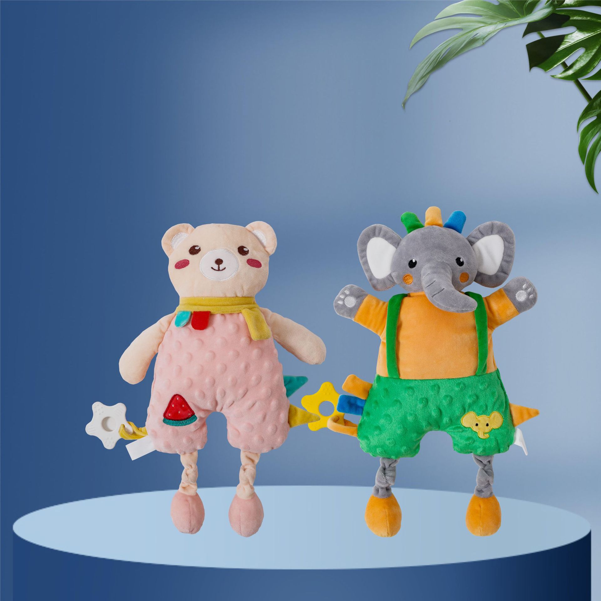 Muñeco de peluche con sonajero para bebé, colgante calmante para dormir, elefante verde suave