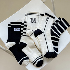 Autumn/Winter New Arrival Ankle Socks Women's Black and White Ins Striped Socks with Letters Sports Streetwear Trendy Socks for Women