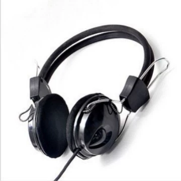 Wired Over‑Ear Gaming Headset with Microphone, Drop Design, Lightweight 0.3 kg