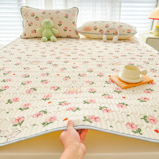 Summer Latex Mat Three-Piece Set Ice Silk Mat Bed Sheet Double Dormitory 2025 New Air Conditioning Soft Mat Machine Washable