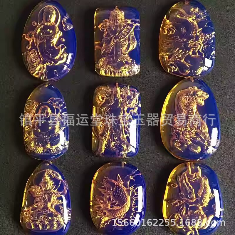 外贸直播供货蜜蜡琥珀手工雕刻蓝珀阴雕关公武男款毛衣链新品批发