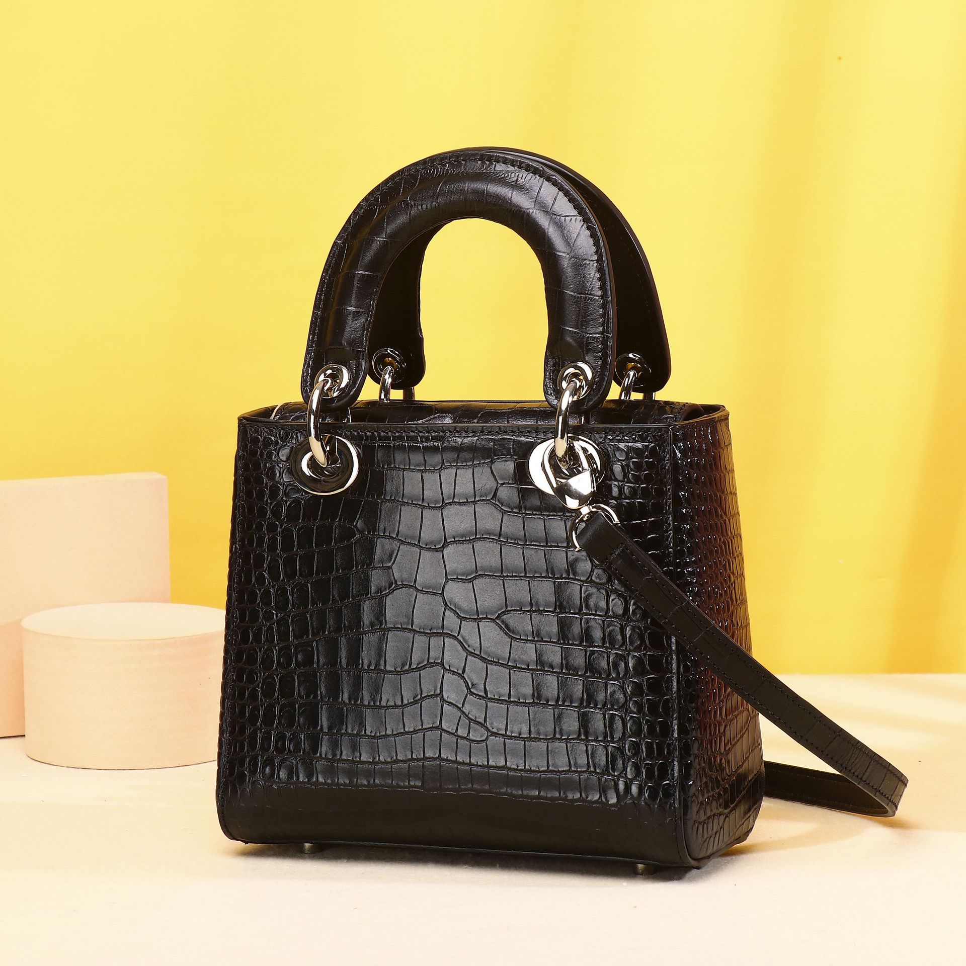 Túi bucket nữ da vân cá sấu phong cách Lady Dior, xách tay đeo chéo cao cấp